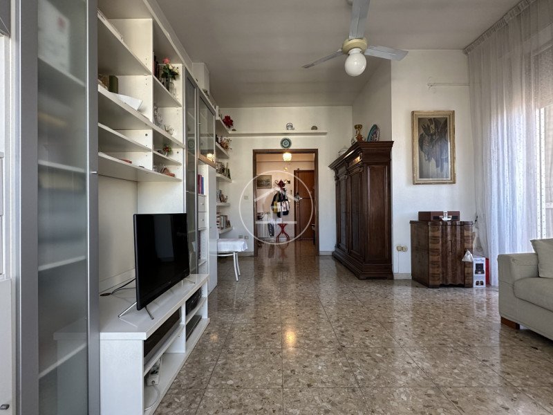appartamento in vendita a Firenze in zona Isolotto