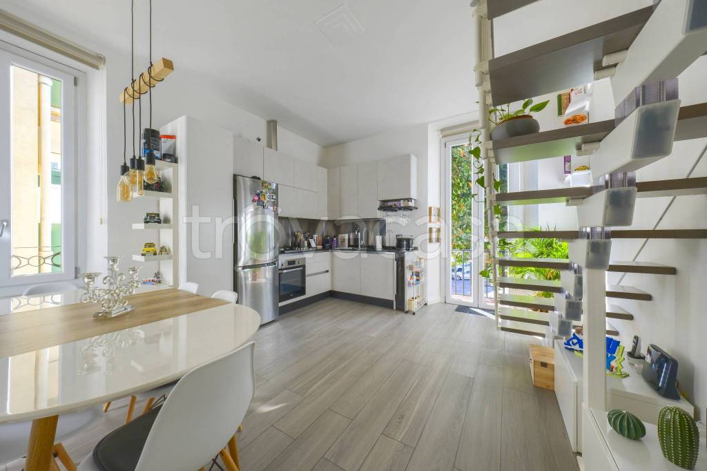 appartamento in vendita a Firenze in zona Legnaia