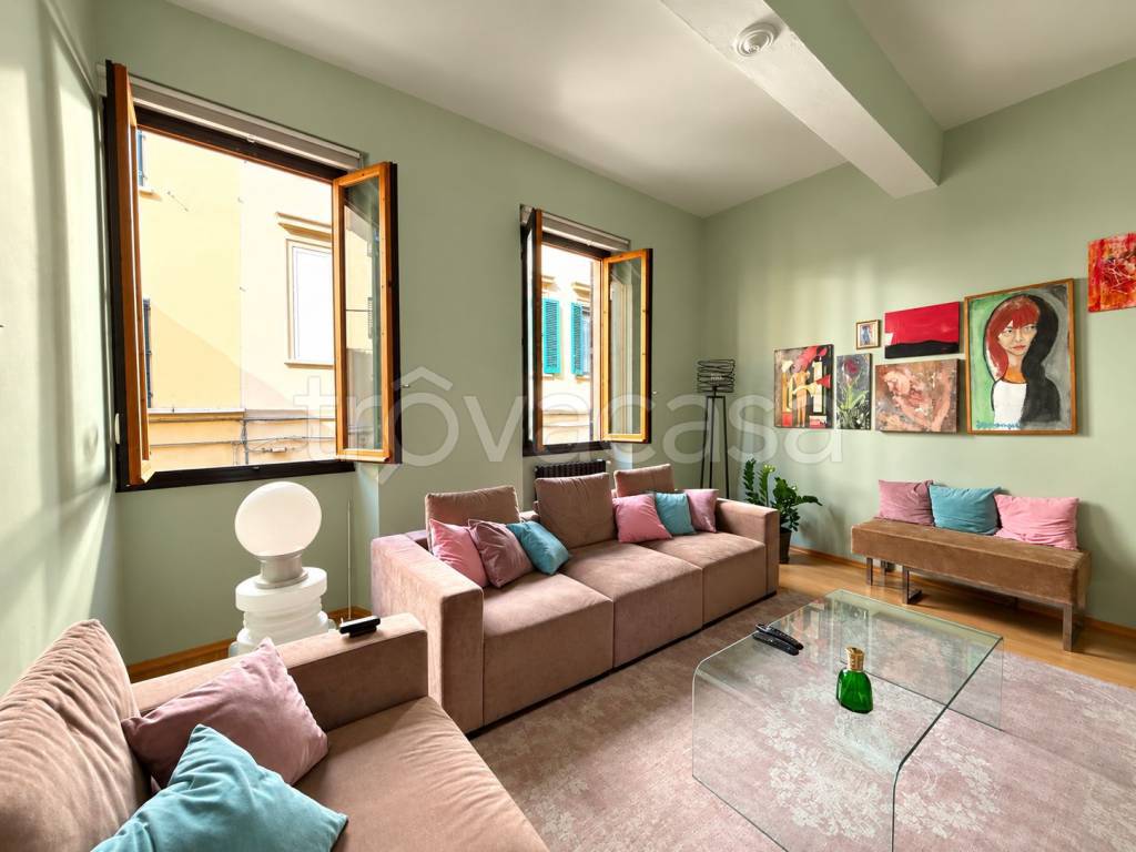 appartamento in vendita a Firenze in zona Centro Santa Croce