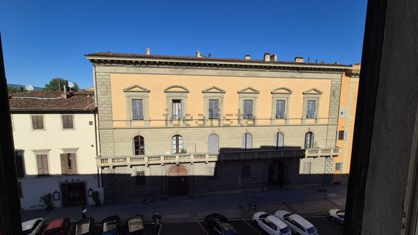 appartamento in vendita a Firenze in zona Centro Santa Maria Novella