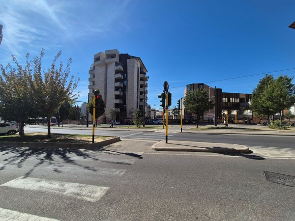 locale commerciale in vendita a Firenze