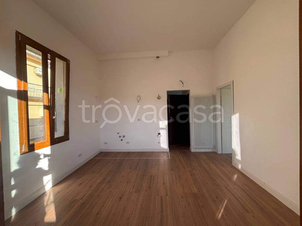 appartamento in vendita a Firenze in zona Statuto