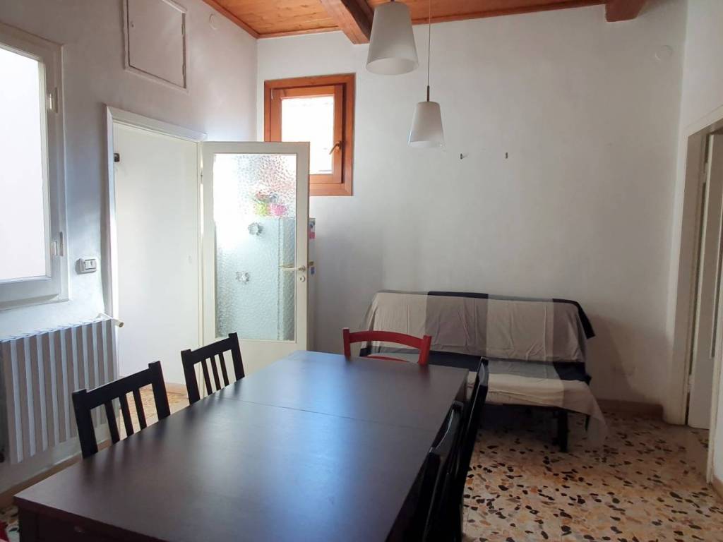 appartamento in vendita a Firenze in zona Centro Santa Croce