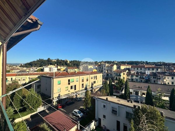 appartamento in vendita a Firenze in zona Legnaia