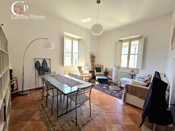 appartamento in vendita a Firenze in zona Centro Santa Maria Novella