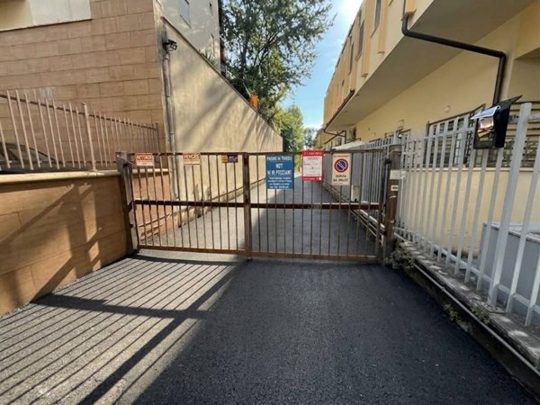 casa indipendente in vendita a Firenze in zona Novoli