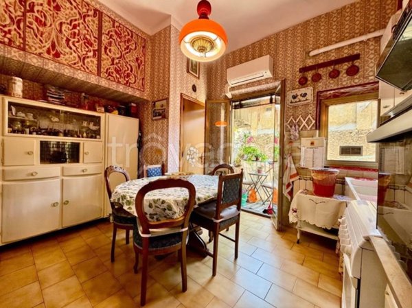 appartamento in vendita a Firenze in zona Ognissanti