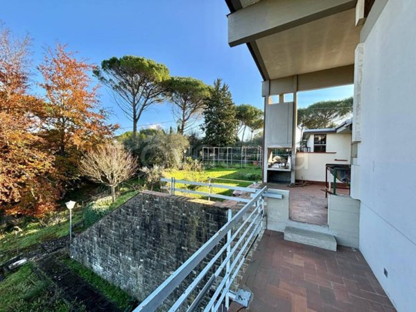 casa indipendente in vendita a Firenze in zona Badia a Ripoli