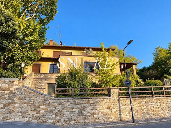 casa indipendente in vendita a Firenze in zona Pian dei Giullari