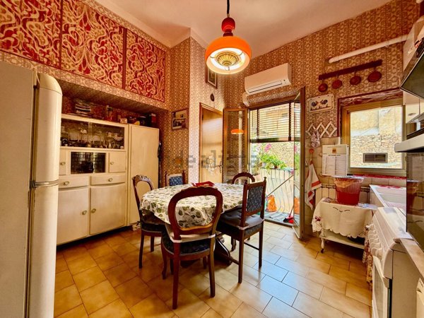 appartamento in vendita a Firenze in zona Centro Santa Maria Novella