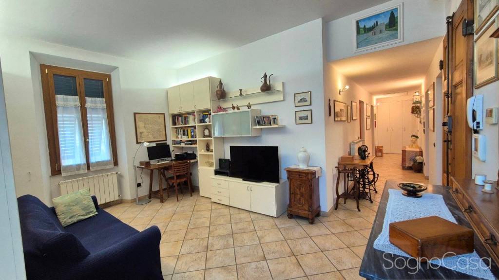 appartamento in vendita a Firenze in zona Campo di Marte