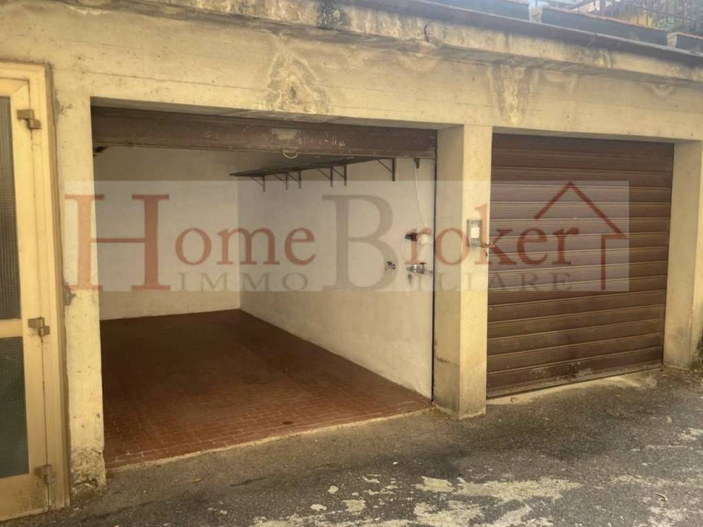 box auto in vendita a Firenze
