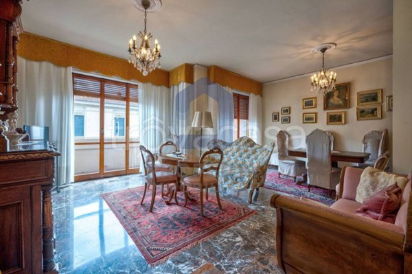 appartamento in vendita a Firenze in zona Campo di Marte
