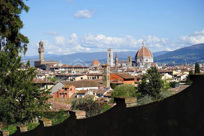 casa indipendente in vendita a Firenze in zona Bellosguardo