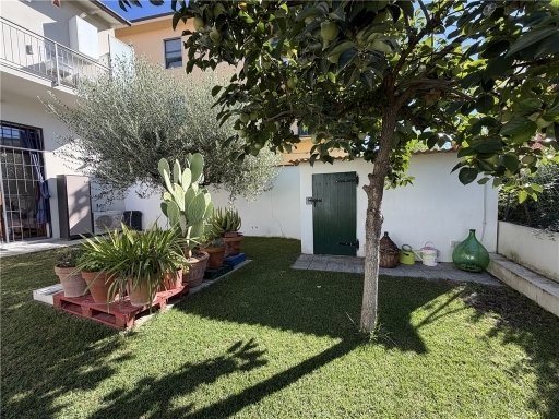 appartamento in vendita a Firenze in zona Soffiano