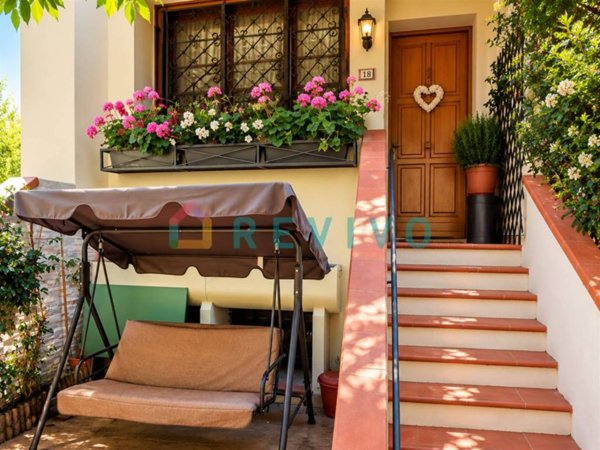 casa indipendente in vendita a Firenze in zona Rifredi