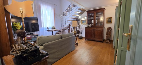 appartamento in vendita a Firenze in zona Campo di Marte