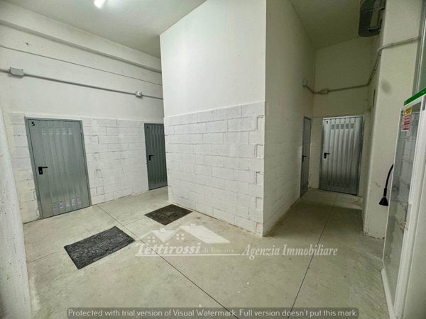 locale di sgombero in vendita a Firenze in zona Novoli