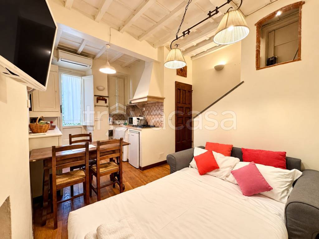 appartamento in vendita a Firenze in zona Centro San Niccolò