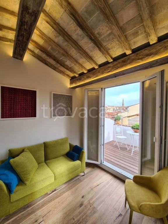 appartamento in vendita a Firenze in zona Bellosguardo