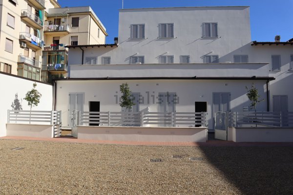 casa indipendente in vendita a Firenze in zona Careggi