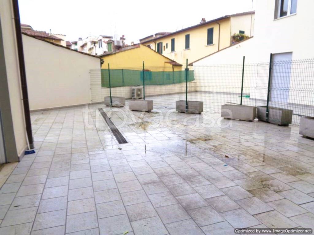 appartamento in vendita a Firenze in zona Statuto
