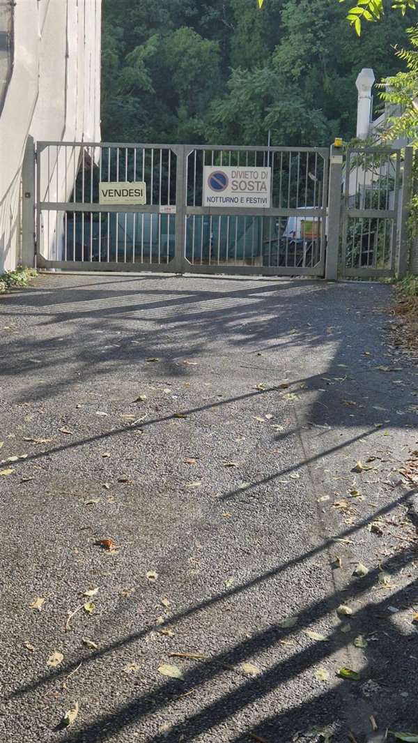 box auto in vendita a Firenze in zona Centro San Frediano