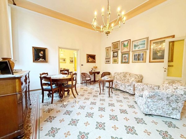 appartamento in vendita a Firenze in zona Statuto