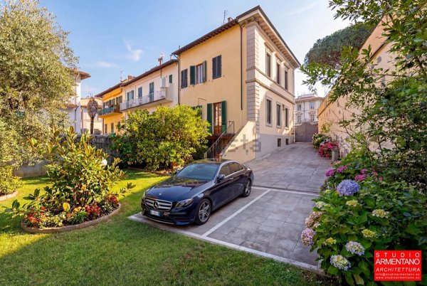 appartamento in vendita a Firenze in zona Campo di Marte
