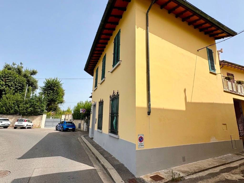 casa indipendente in vendita a Firenze in zona Brozzi