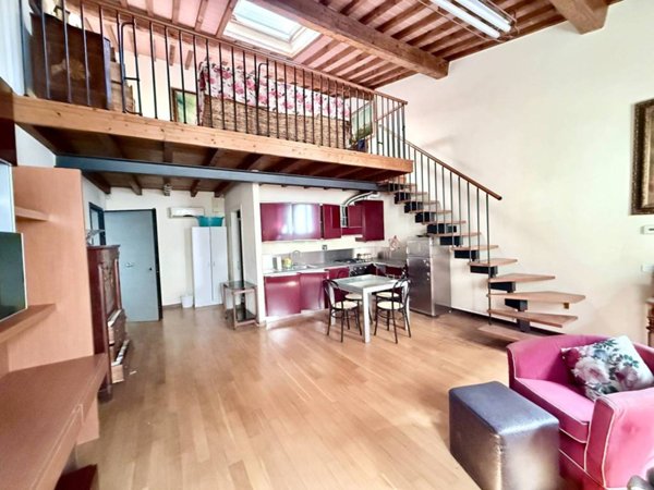 appartamento in vendita a Firenze in zona Pignone