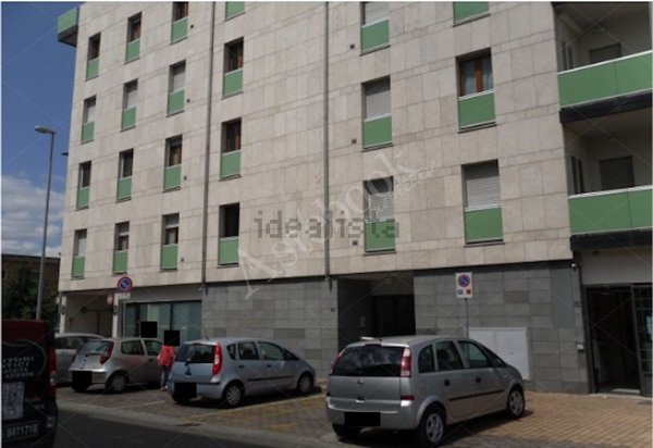 ufficio in vendita a Firenze in zona Pignone