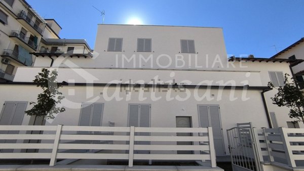 casa indipendente in vendita a Firenze in zona Careggi