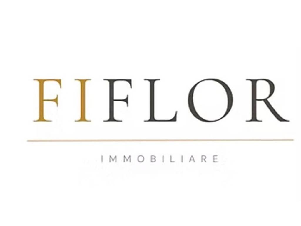 locale commerciale in vendita a Firenze in zona Novoli