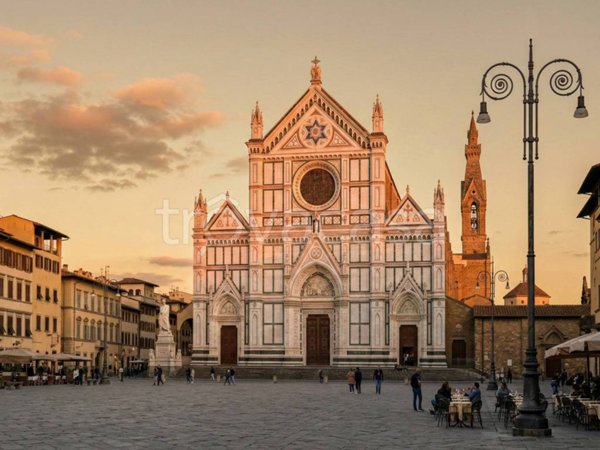 negozio in vendita a Firenze in zona Centro Santa Croce