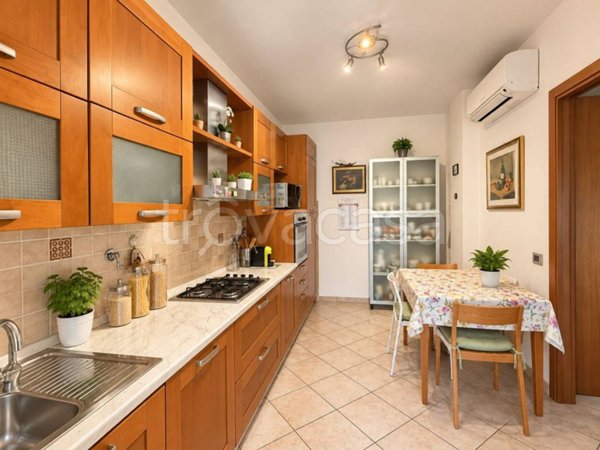 appartamento in vendita a Firenze in zona Soffiano