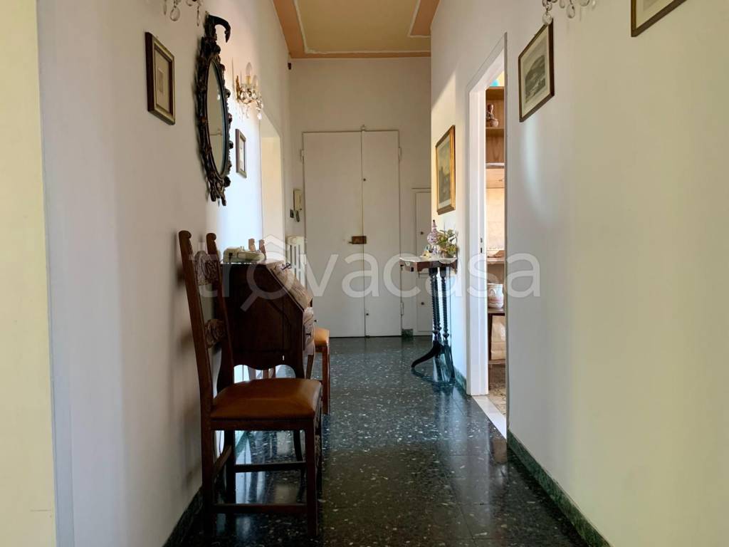 appartamento in vendita a Firenze in zona Soffiano