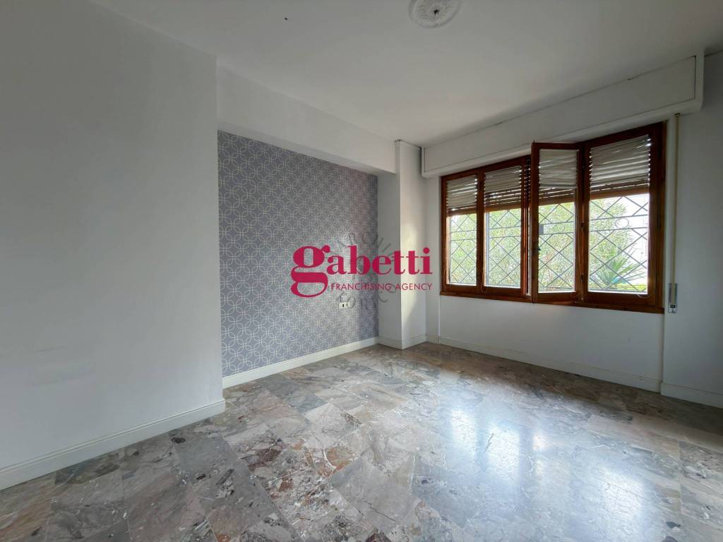 appartamento in vendita a Firenze in zona Campo di Marte