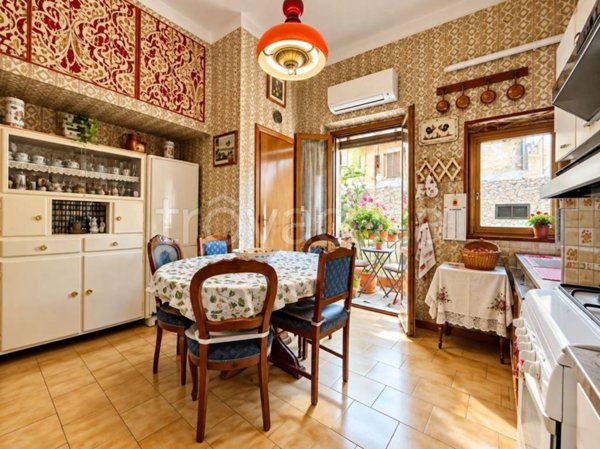 appartamento in vendita a Firenze in zona Ognissanti