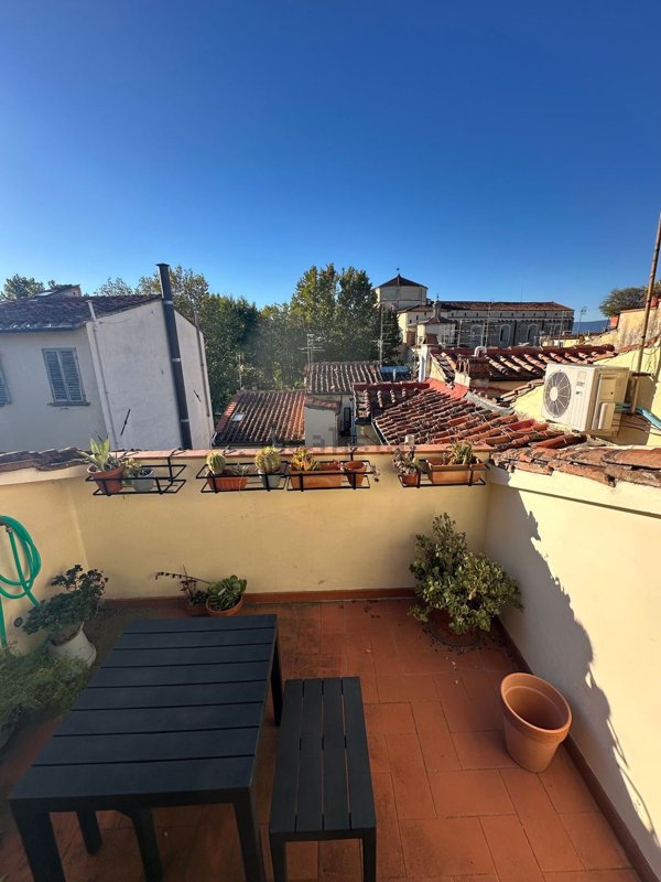 appartamento in vendita a Firenze in zona Centro San Frediano