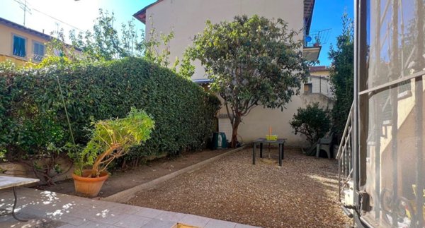 casa indipendente in vendita a Firenze in zona Gavinana