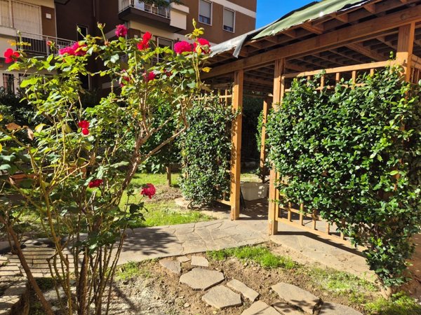 appartamento in vendita a Firenze in zona Isolotto