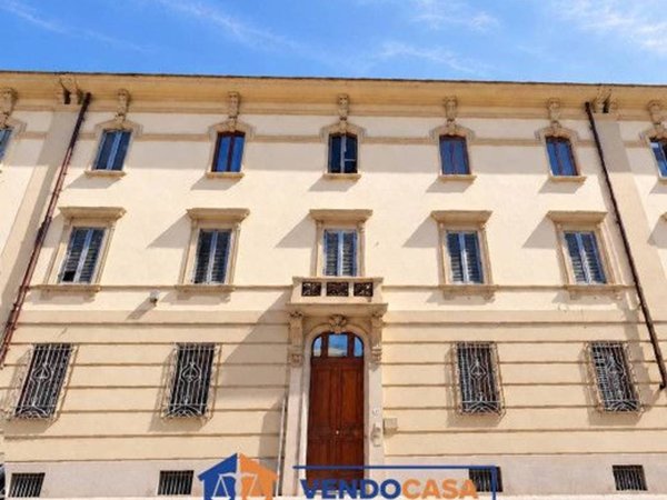 appartamento in vendita a Firenze in zona Statuto