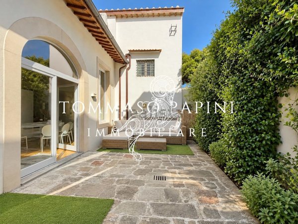 casa indipendente in vendita a Firenze in zona Porta Romana