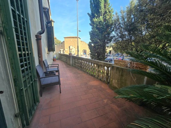 ufficio in vendita a Firenze in zona Pian dei Giullari