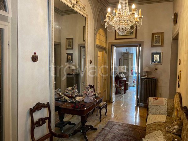 appartamento in vendita a Firenze in zona Ognissanti