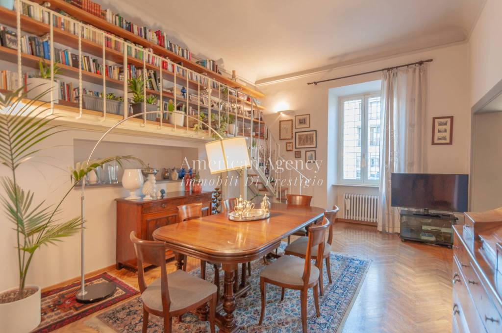 appartamento in vendita a Firenze in zona Ognissanti