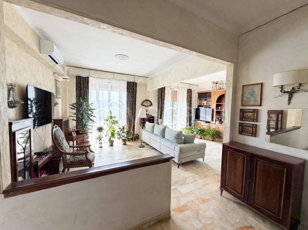 appartamento in vendita a Firenze in zona Bellariva