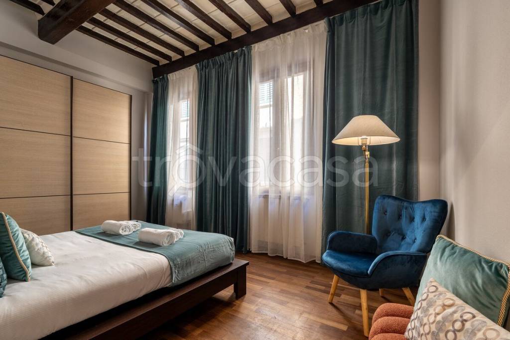 appartamento in vendita a Firenze in zona Centro Santa Croce