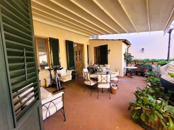 appartamento in vendita a Firenze in zona Centro San Niccolò